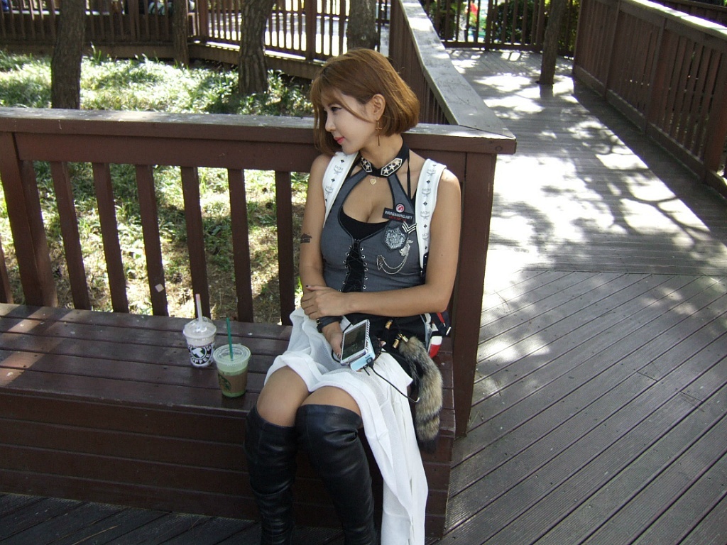 韩国顶级Showgirl许允美 釜山坦克世界 2